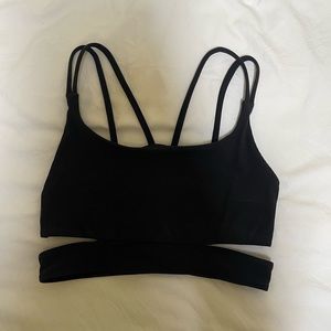 Lululemon Ribbed Nulu Strappy Yoga Bra
